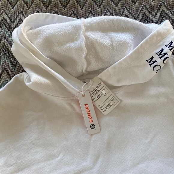 NWT Sundry More Love hoodie - Picture 4 of 5